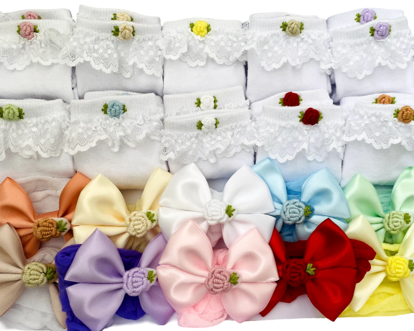Set of 10 Blossom Bows and Lace-Trimmed Socks with Embroidery Flower